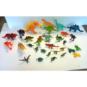 Lot of 30+ Hard Rubber Dinosaur Hard Plastic Toy Figurines Very Colorful